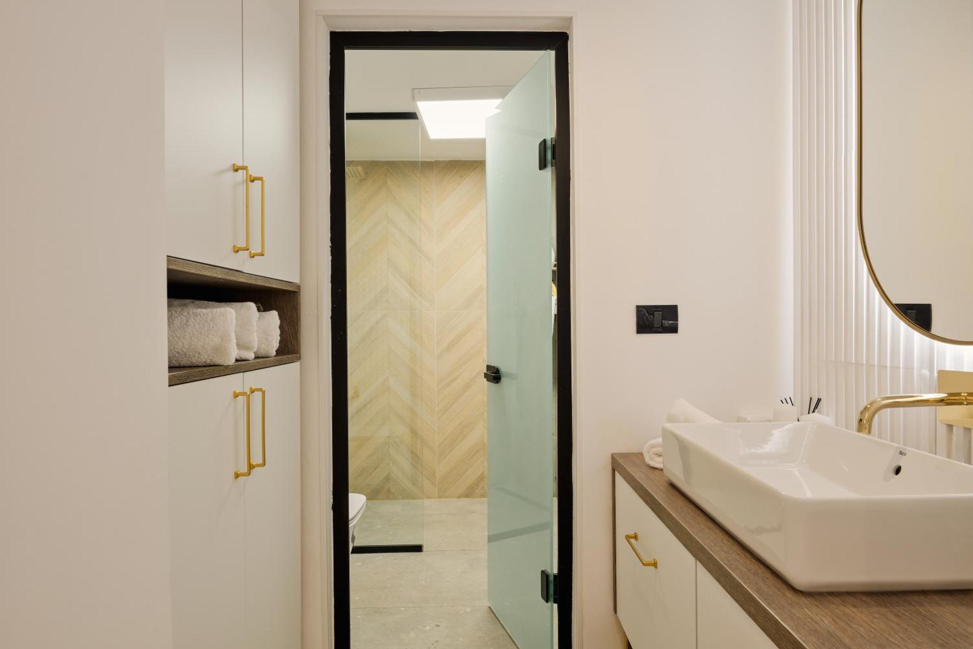 Royal - Luxury Apartment B - Old City - Victoriei Bucharest Luaran gambar