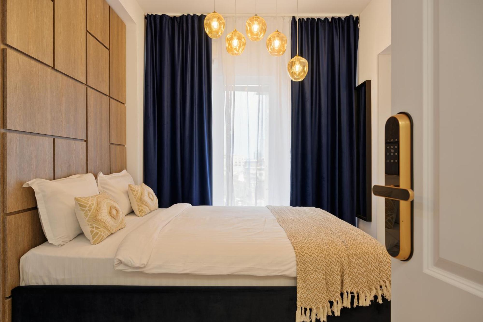 Royal - Luxury Apartment B - Old City - Victoriei Bucharest Luaran gambar